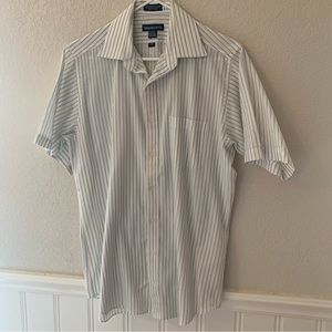 Wentworth short sleeve button down casual shirt
